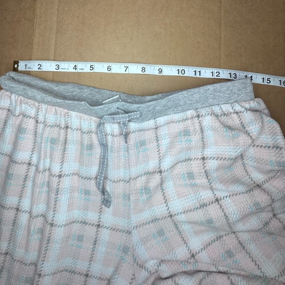 Pillow Talk PJ’s med p2 - Picture 9 of 10